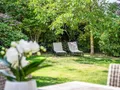 Hübsch eingewachsener Garten mit Südwestterrasse